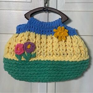 Charming Knitted purse with Floral Design and wooden handles